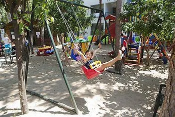 Fun Sun Smart Akman אתר נופש קמר